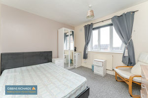 Bedroom- click for photo gallery